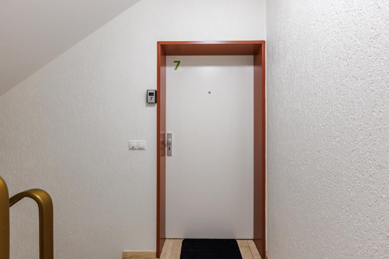 Glueck Auf Appartements Kammerstr. Дуйсбург Экстерьер фото